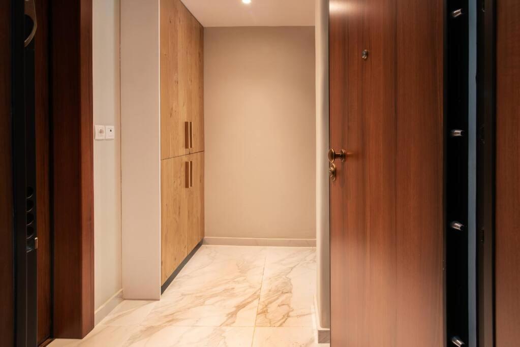 Pame Rentals - Walk Distance To Acropolis With A Charming Design Atenas Exterior foto