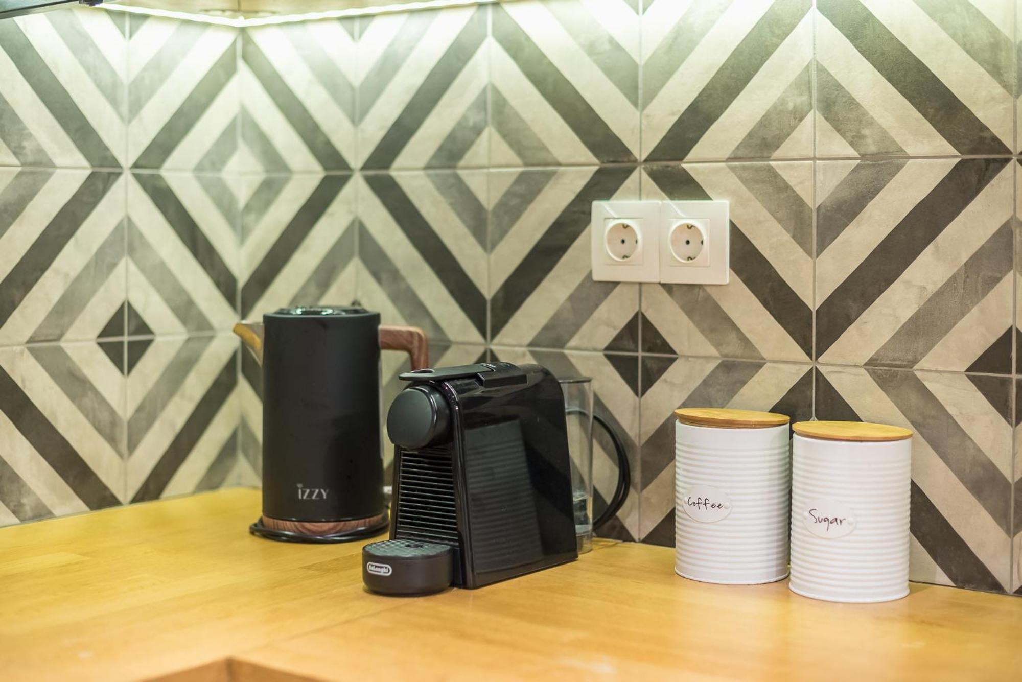 Pame Rentals - Walk Distance To Acropolis With A Charming Design Atenas Exterior foto